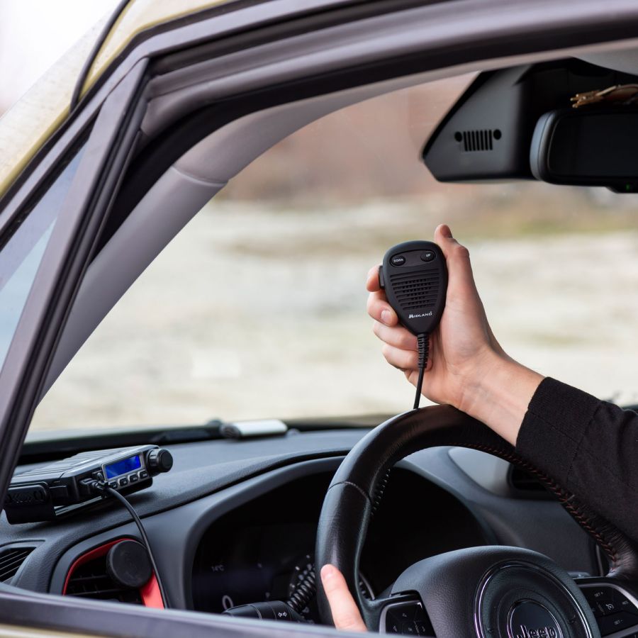 Midland CB Radio 4x4 Kit