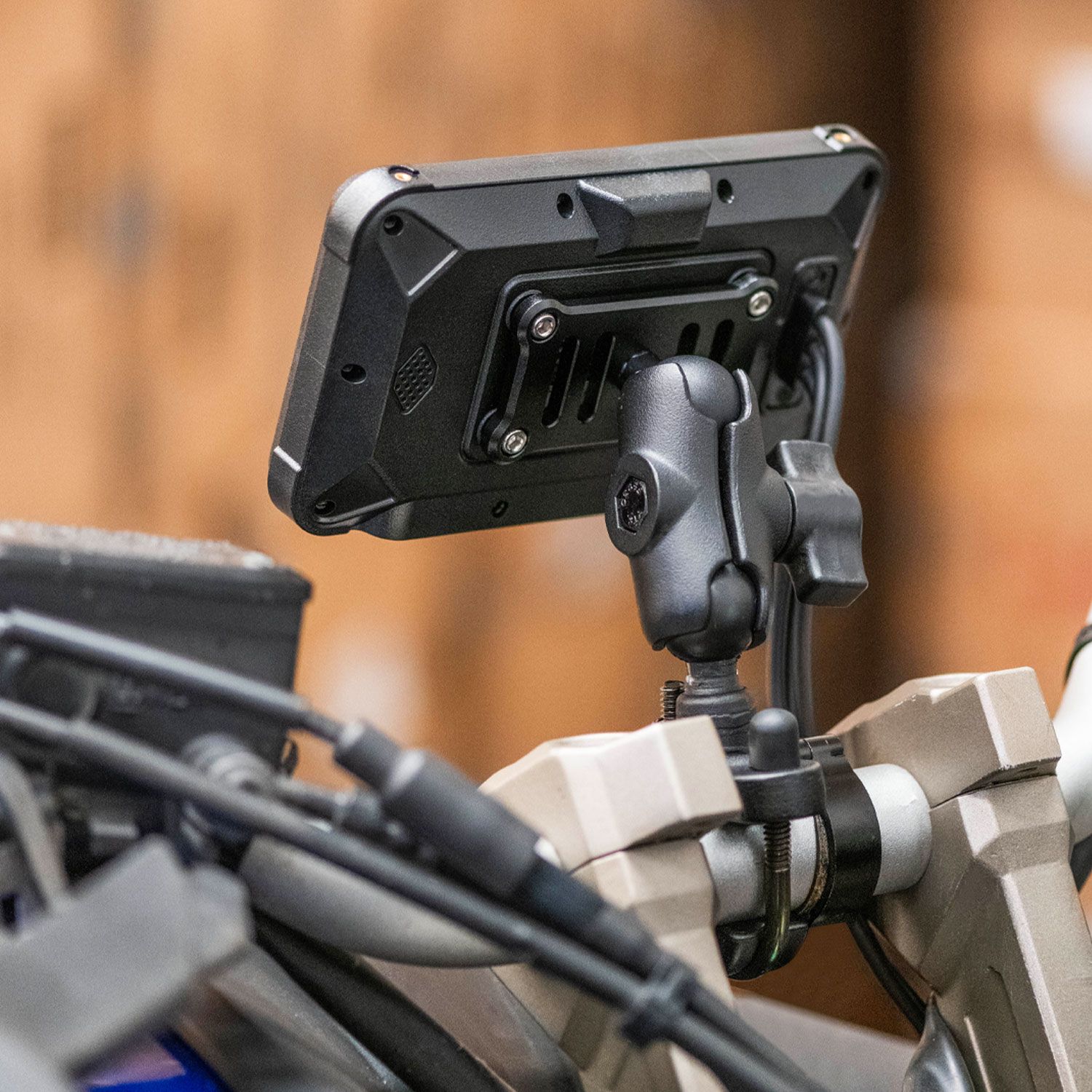 Adaptateur en alliage d'aluminium avec boule RAM pour supports de guidon pour Bikeplay Guardian